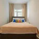 3 Bedrooms And Location