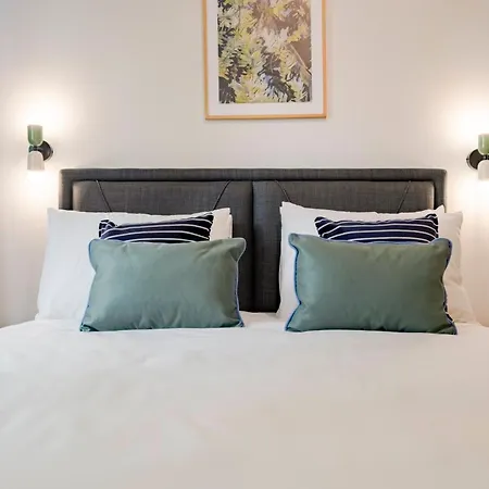 3 Bedrooms And Location 公寓 伊斯坦布尔