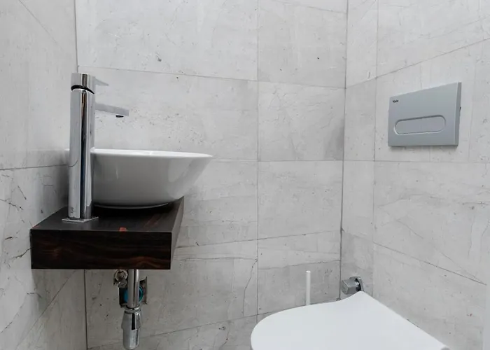 Apartmán 3 Bedrooms And Location *