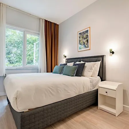3 Bedrooms And Location Istambul